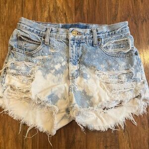 Mudd Jeans Distressed Denim  High Rise Women’s  Shorts, Smal